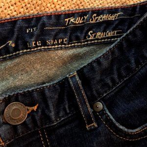 Eddie Bauer Straight Leg Deep-dyed Jeans